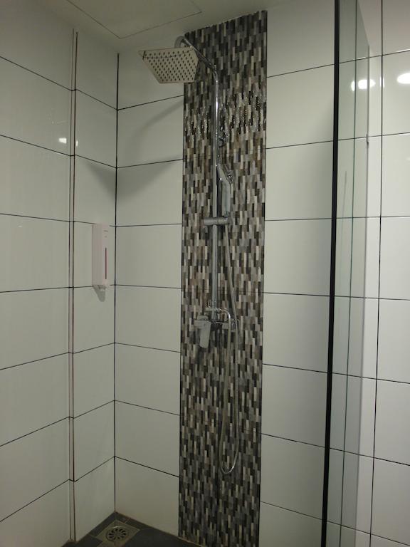 Nagoya Inn Hotel Kuah Rom bilde