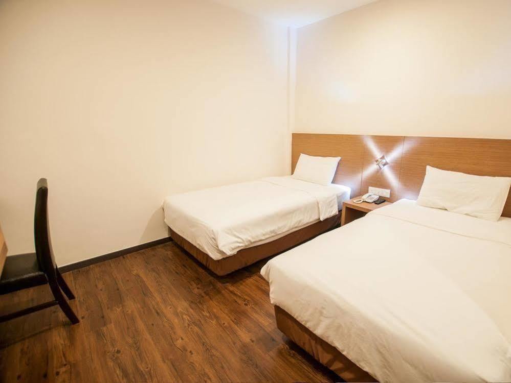 Nagoya Inn Hotel Kuah Eksteriør bilde
